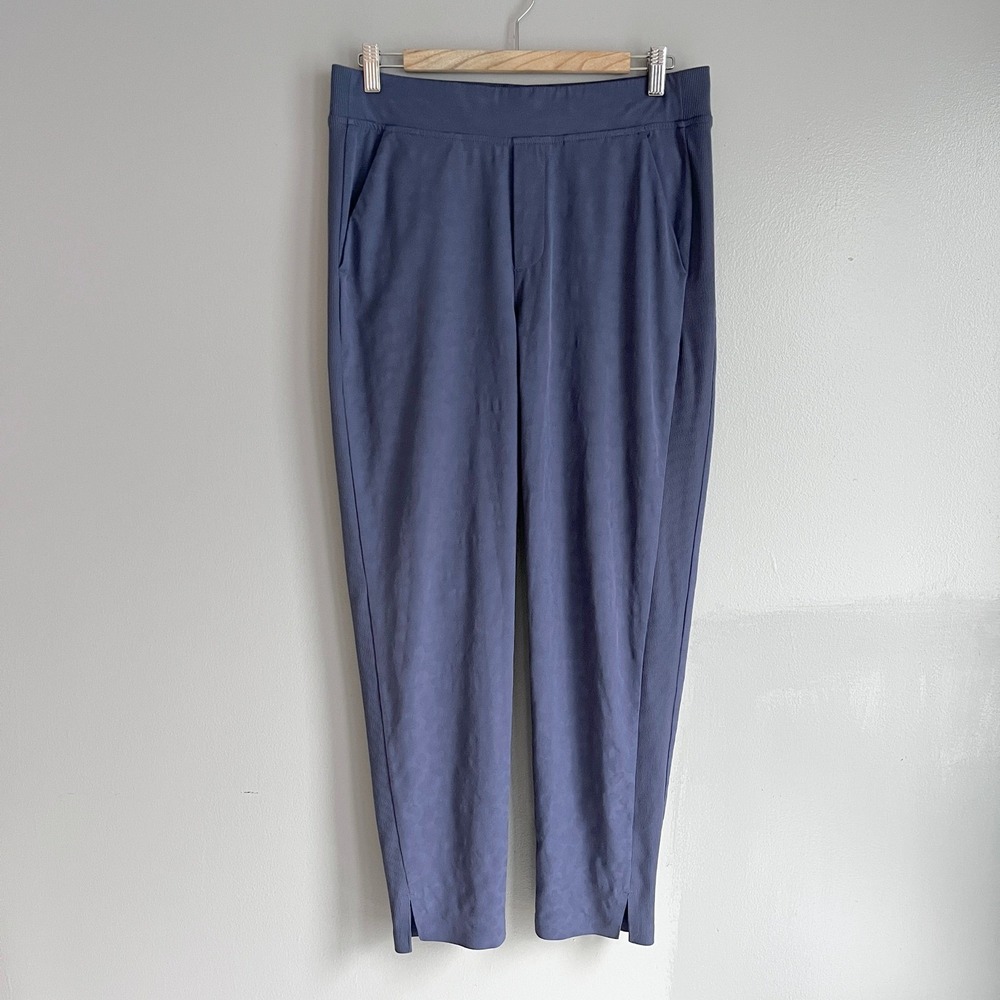 Athleta Womens Brooklyn Textured Ankle Pants Blue Leopard Print Size 8